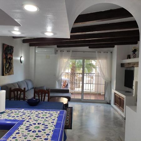 Aldea Del Mar Apartment ตอร์เรเวียคา ภายนอก รูปภาพ